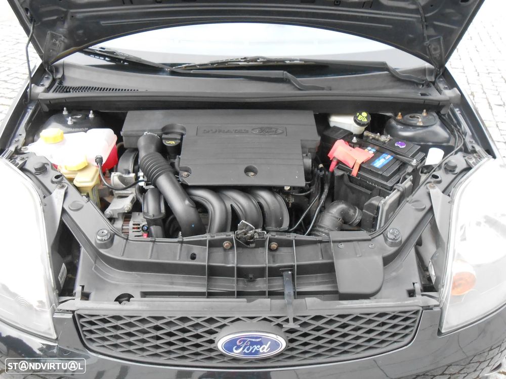 Ford Fiesta 1.25 Trend - 26