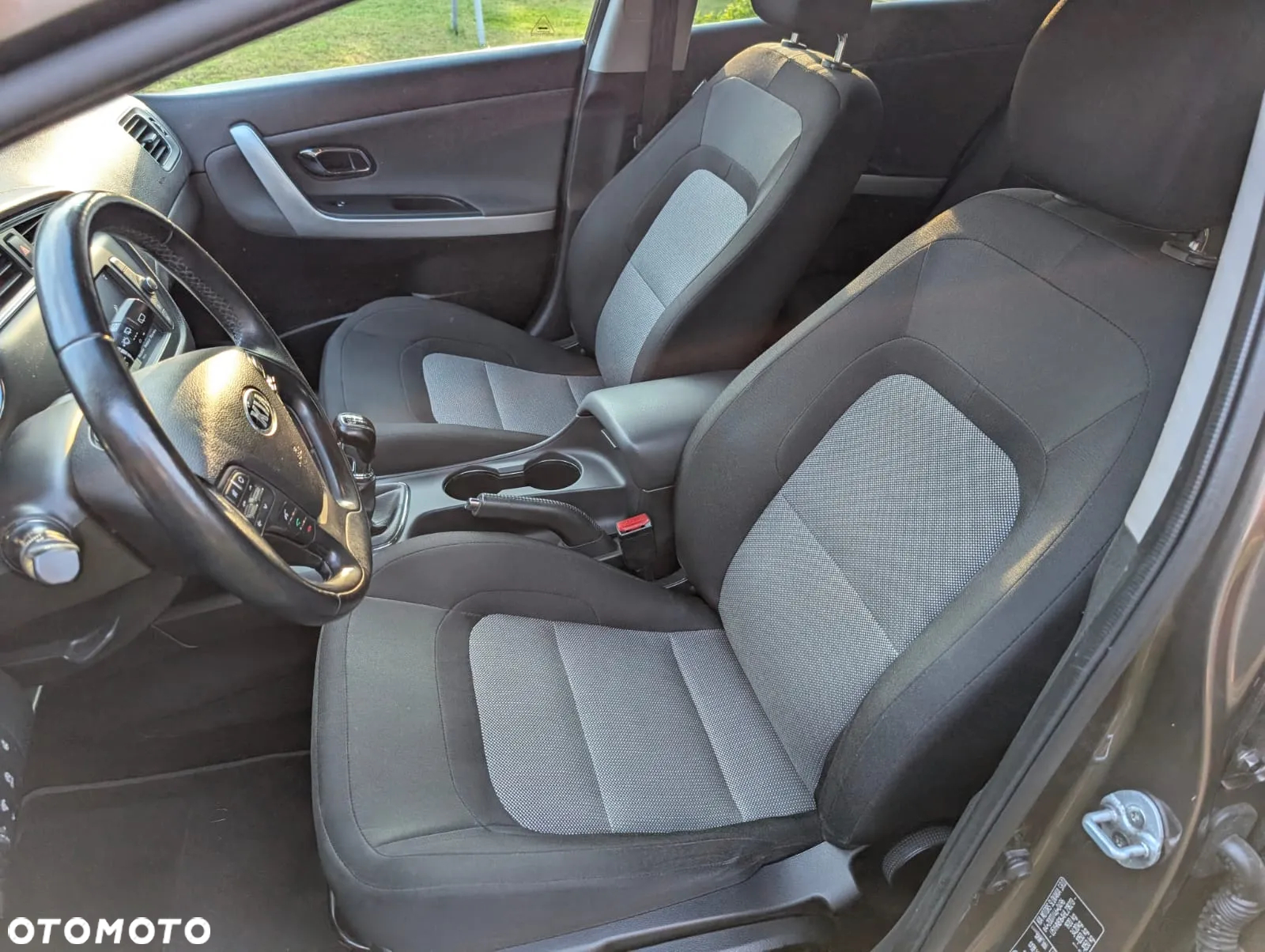 Kia Ceed Cee'd 1.6 CRDi M - 14