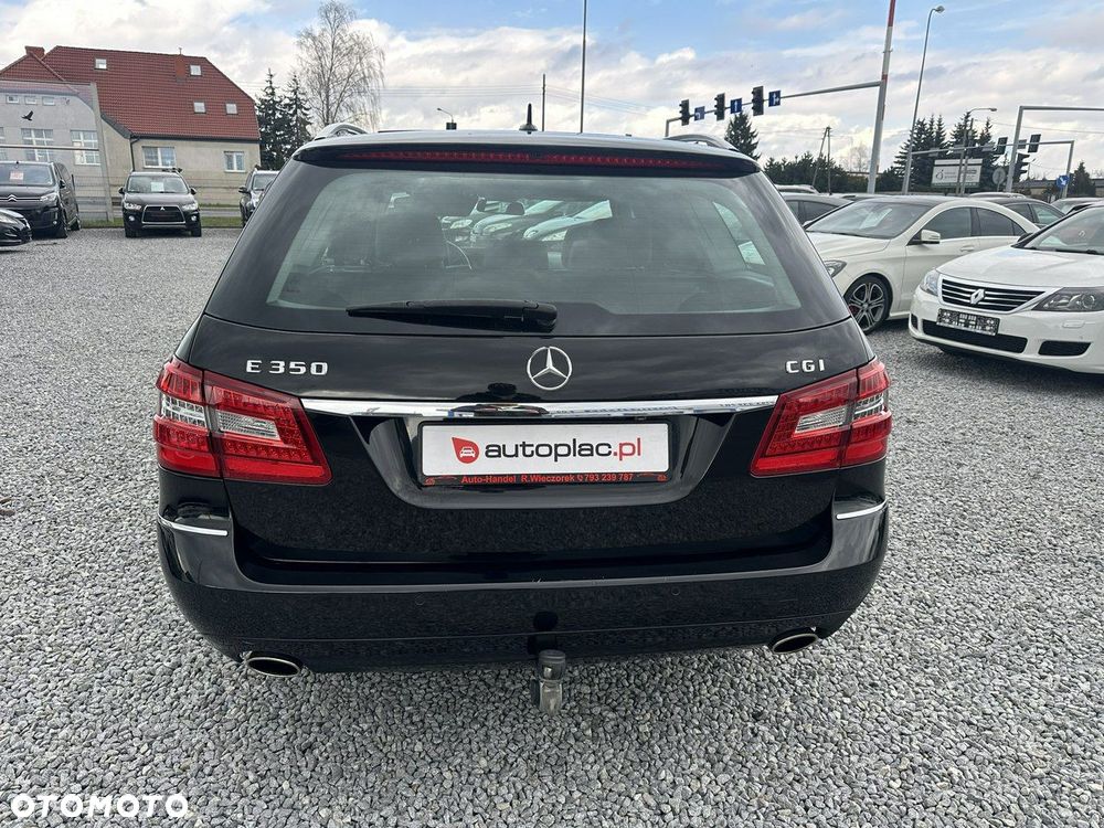 Mercedes-Benz Klasa E - 33