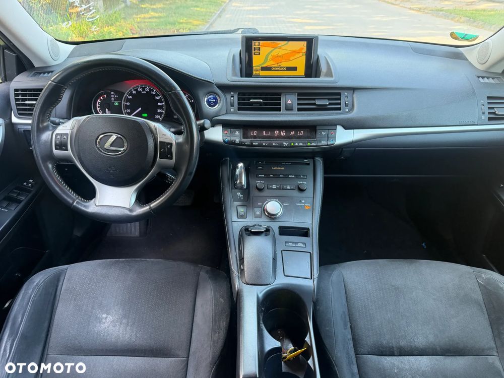 Lexus CT 200h Prestige - 5