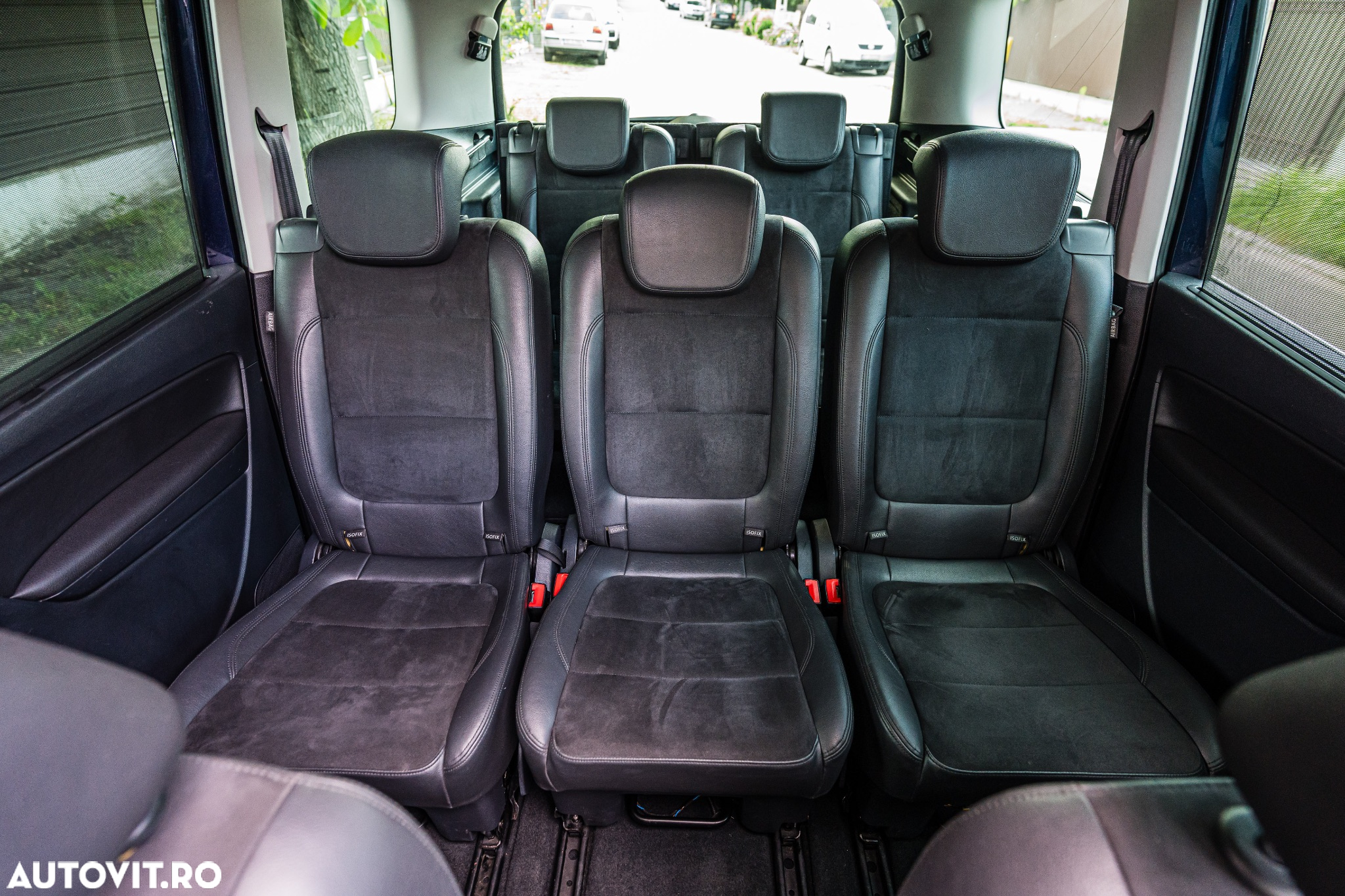 Volkswagen Sharan 2.0 TDI 4MOTION BlueMotion Technology Highline - 9