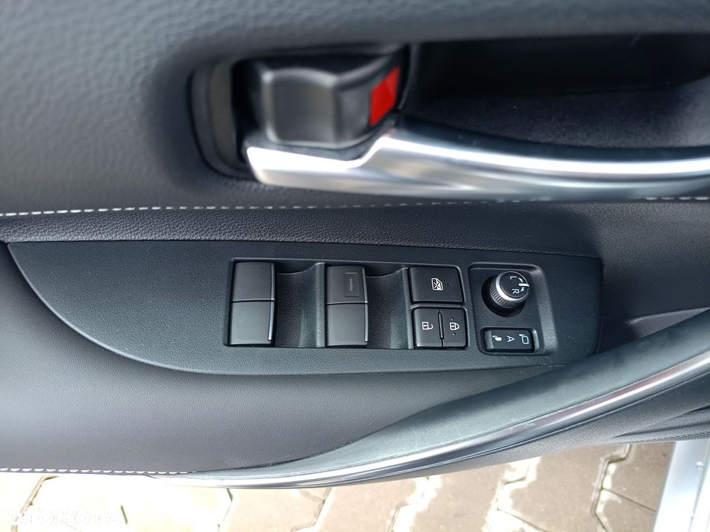 Toyota Corolla 1.8 Hybrid Style - 15