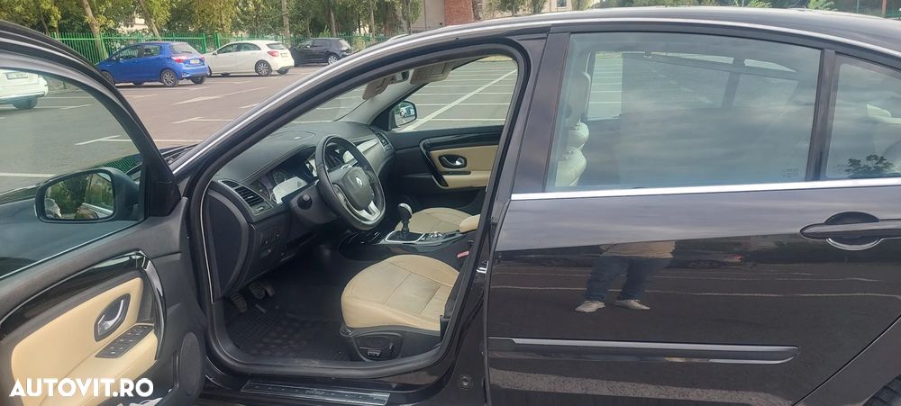 Renault Laguna - 5