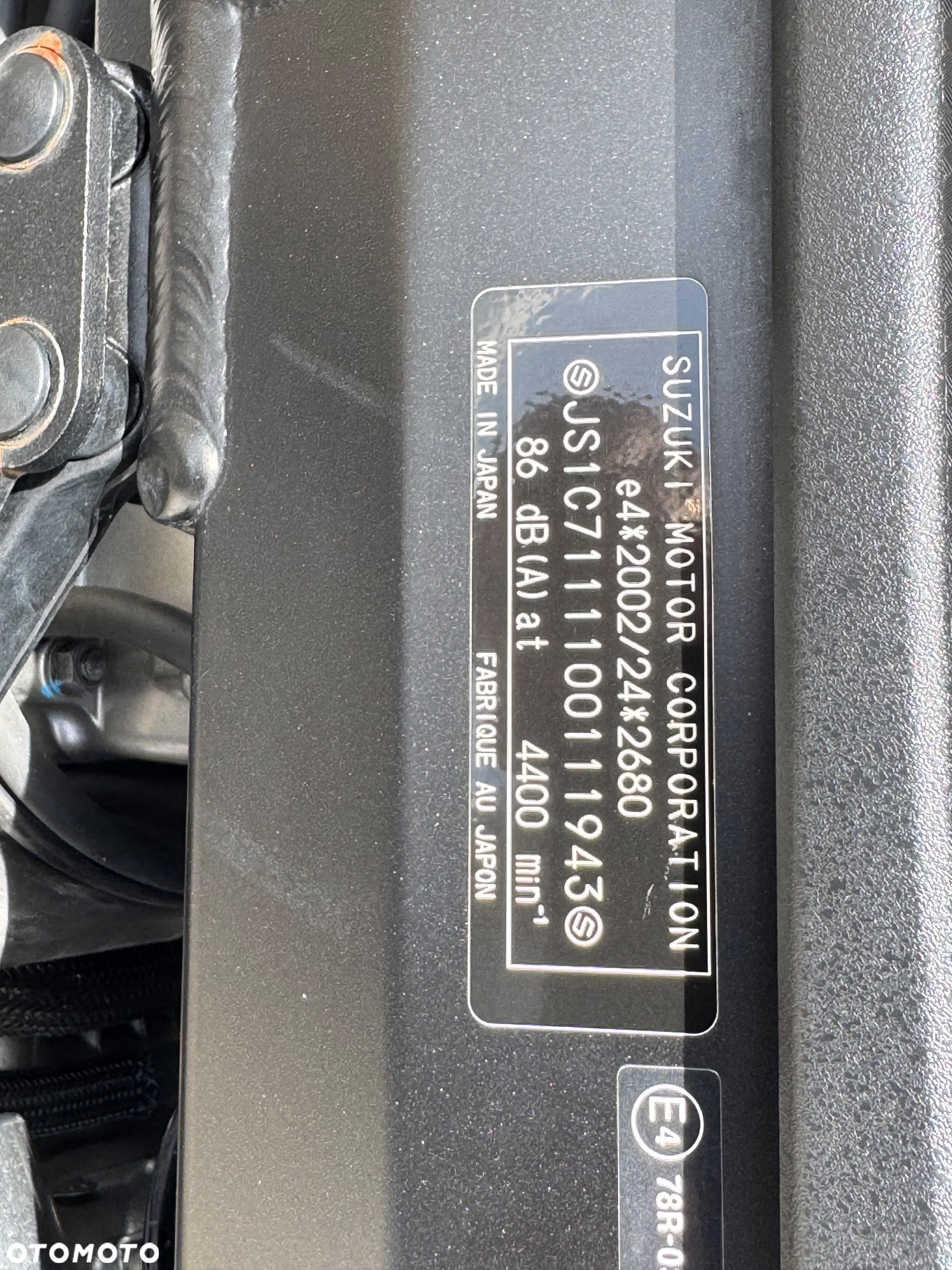 Suzuki DL - 15