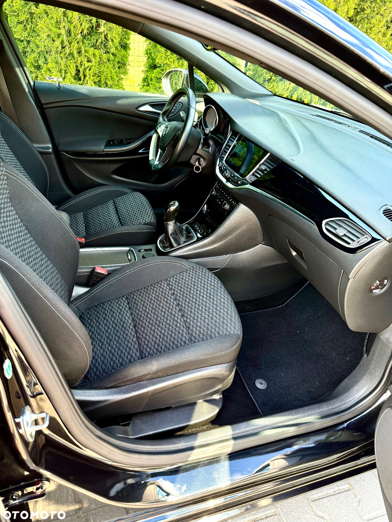 Opel Astra V 1.4 T Dynamic - 28