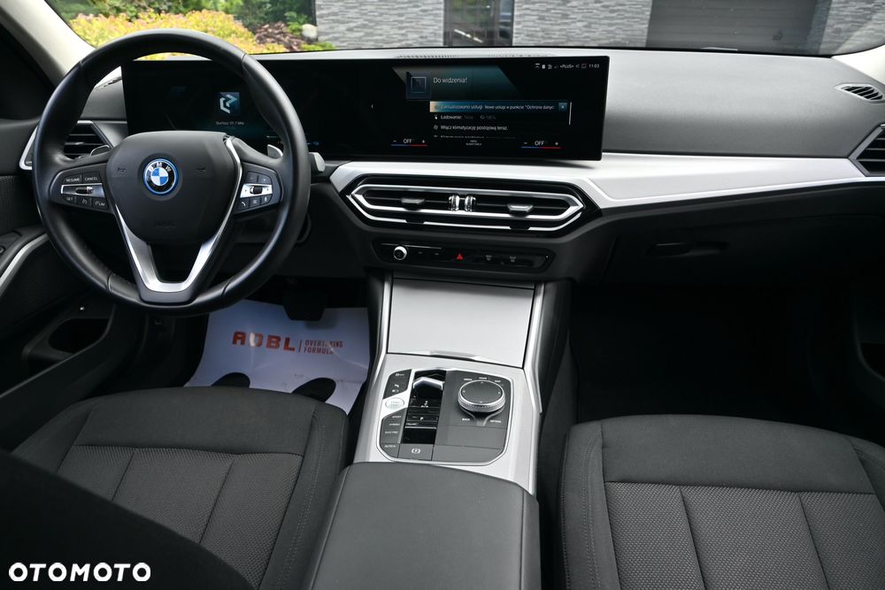BMW Seria 3 320e Sport Line - 19