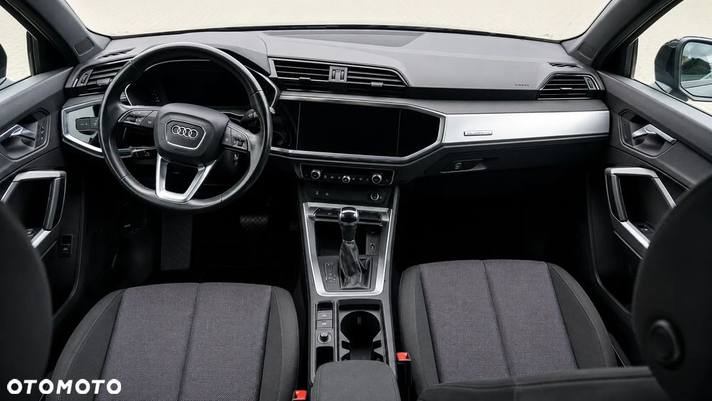 Audi Q3 35 TFSI S tronic - 8