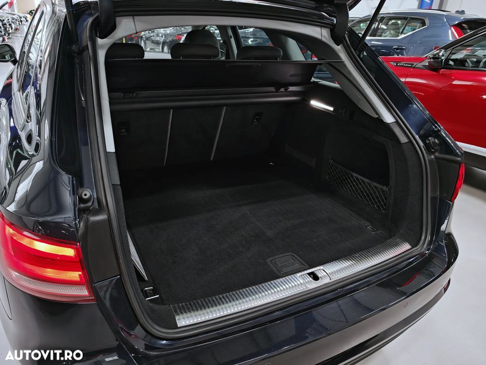 Audi A4 Avant 2.0 TDI S tronic - 30