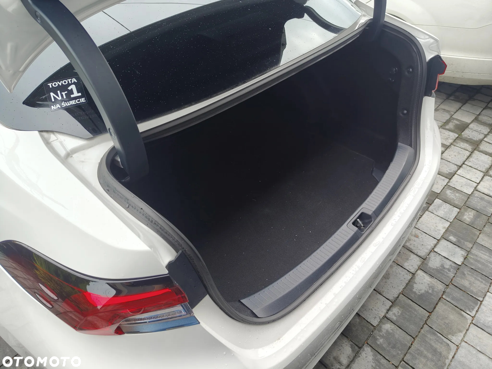 Toyota Corolla 1.8 Hybrid Style - 5