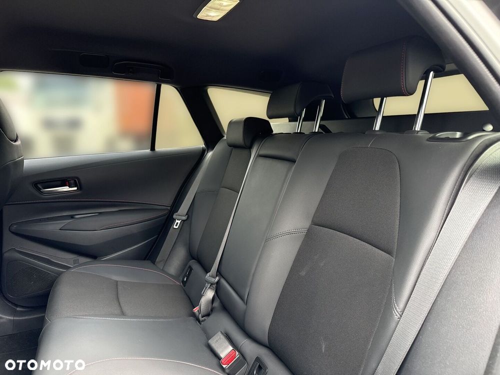Toyota Corolla 2.0 Hybrid GR Sport - 13