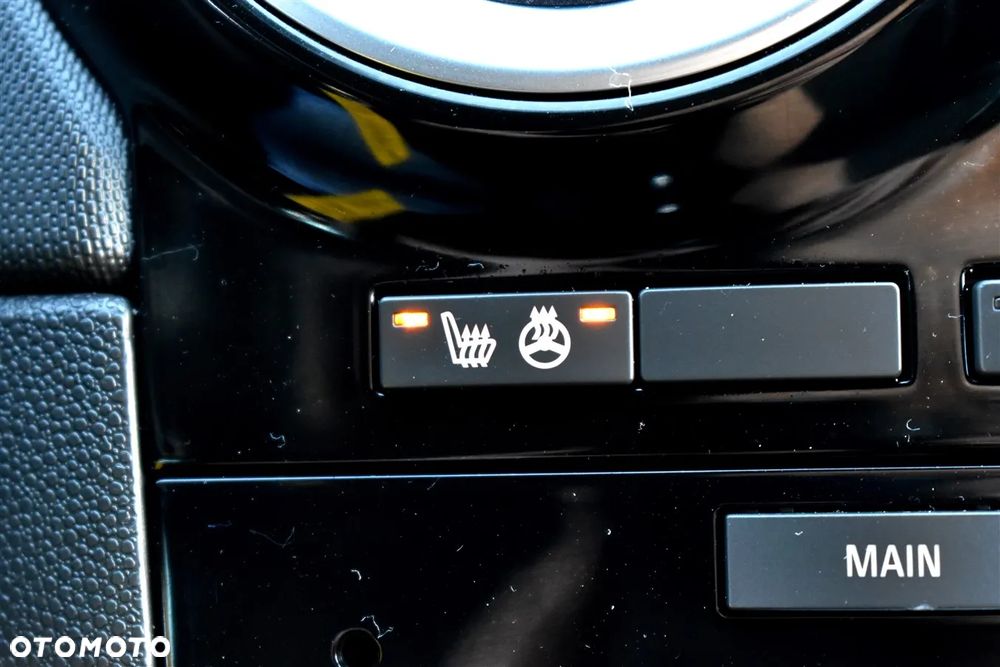 Opel Corsa 1.4 16V Active - 29