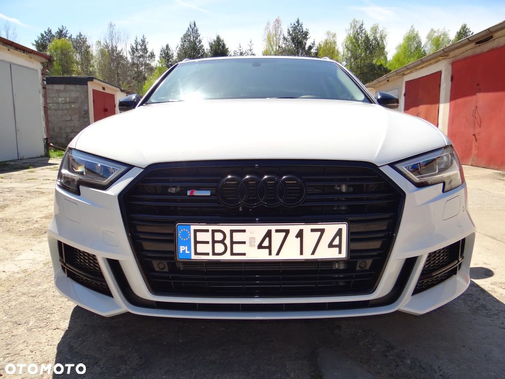Audi A3 Sportback - 1