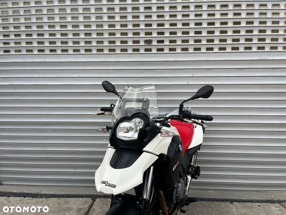 BMW G - 32