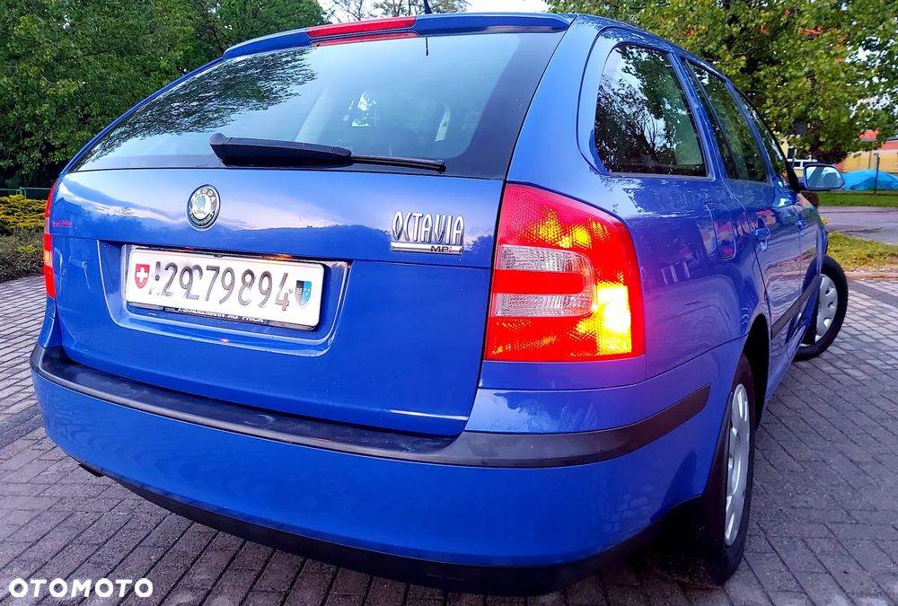 Skoda Octavia 1.6 Automatik Team Edition - 11