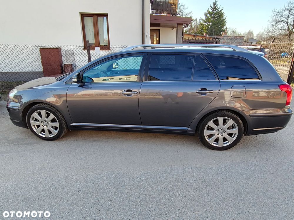 Toyota Avensis 2.0 D-4D Sol plus+NAVI - 4