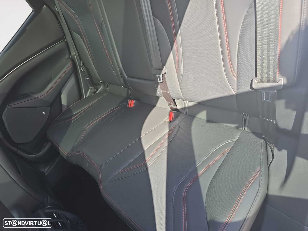 Ford Mustang Mach-E 87 kWh Premium AWD - 14