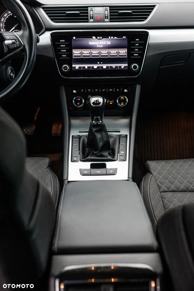 Skoda Superb 2.0 TDI Ambition - 5