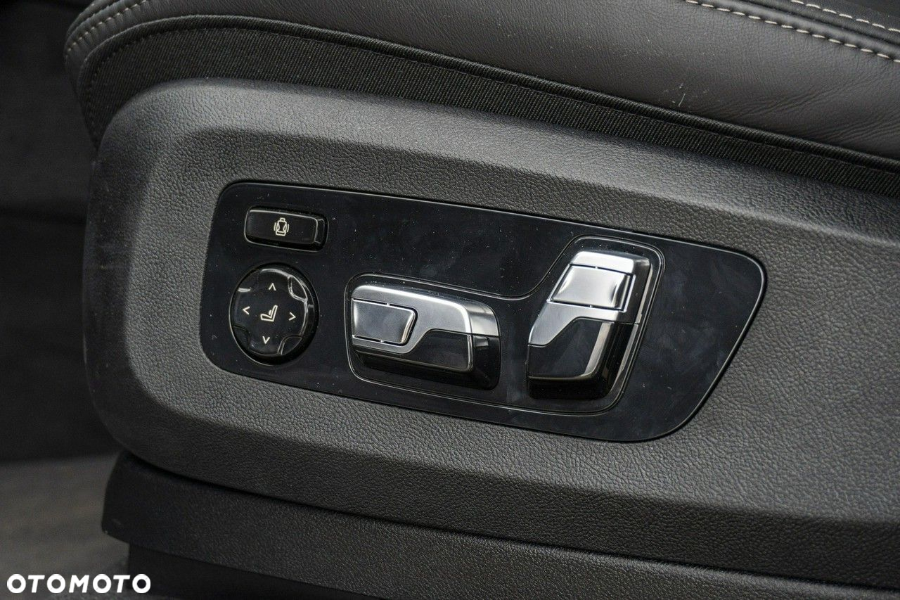 BMW X7 - 13