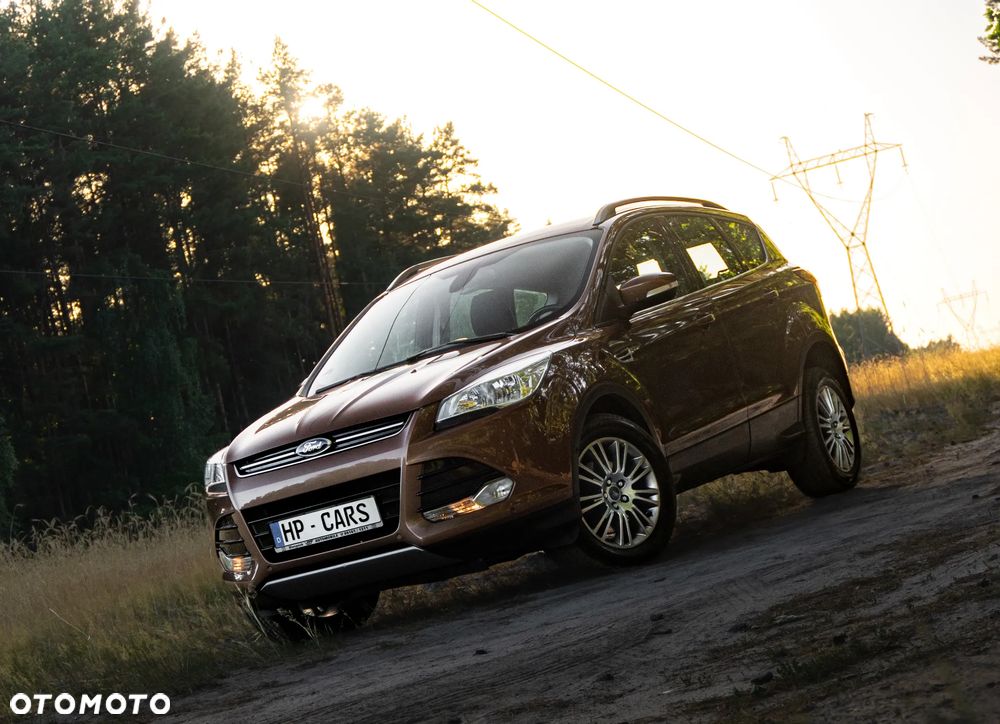 Ford Kuga 2.0 TDCi 2x4 Titanium - 29