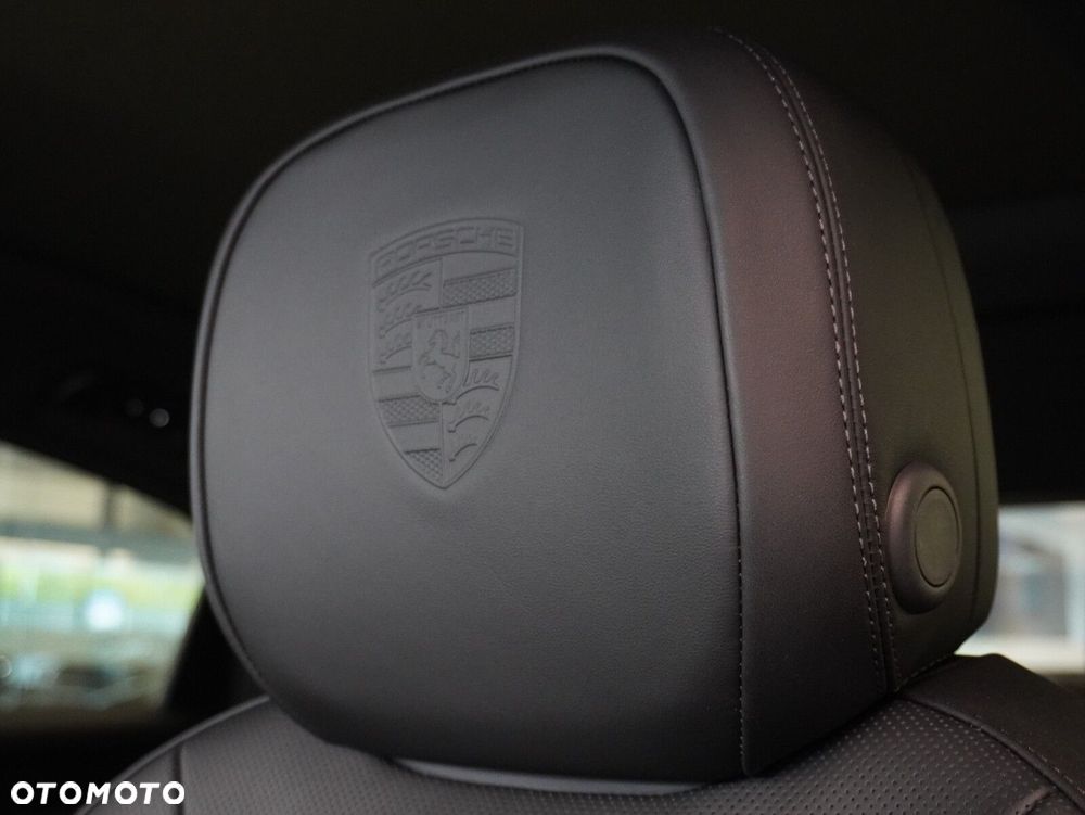 Porsche Cayenne Black Edition - 25