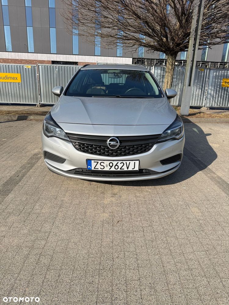 Opel Astra - 2
