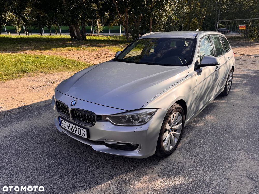 BMW Seria 3 318d xDrive - 1