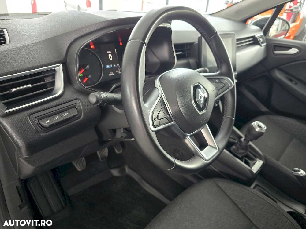 Renault Clio V Blue dCi 100 Equilibre - 19