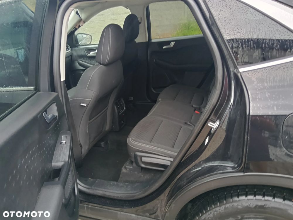 Ford Kuga 2.0 EcoBlue mHEV FWD Titanium - 12