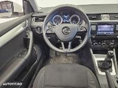 Skoda Octavia - 11