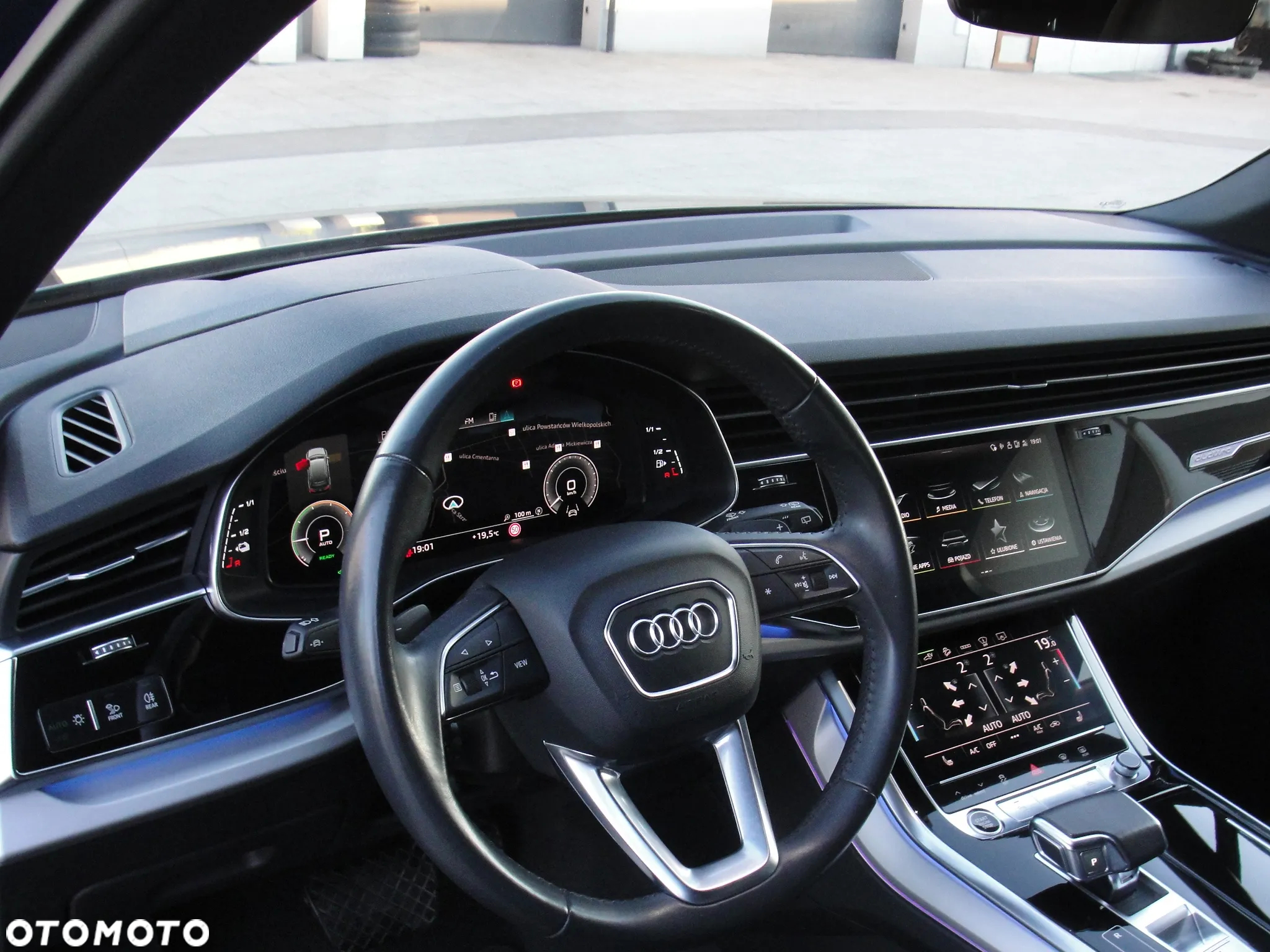 Audi Q7 55 TFSI e Quattro Tiptronic - 14