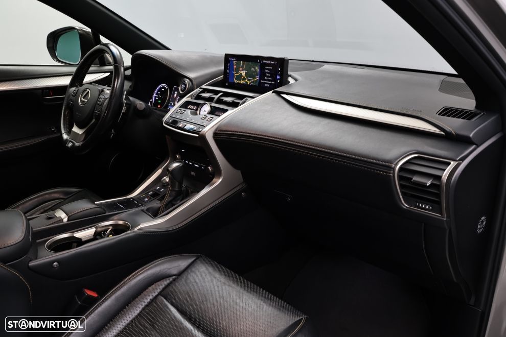 Lexus NX 300h F Sport+ 4WD - 25