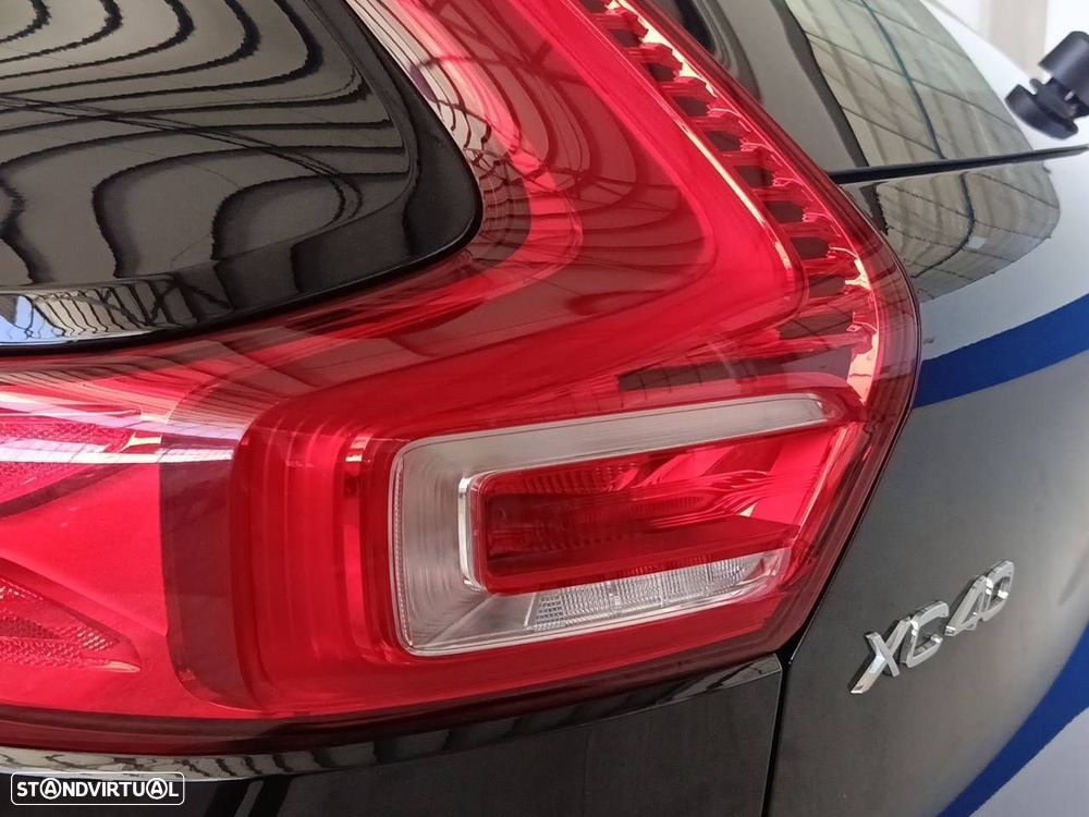 Volvo XC 40 1.5 T2 Momentum Core - 26