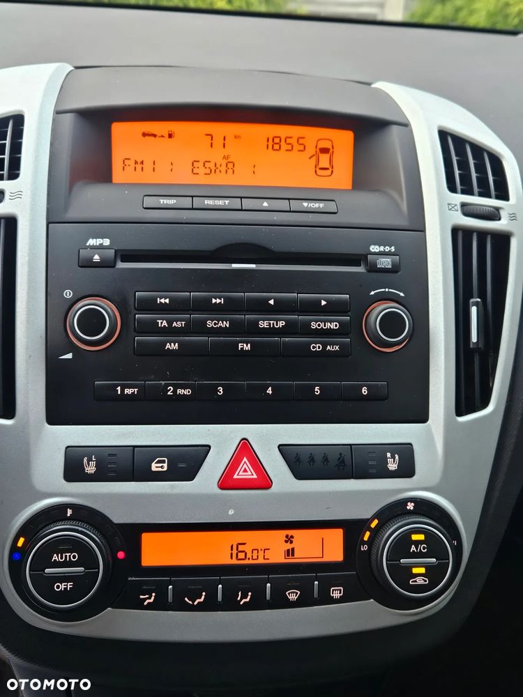 Kia Ceed Cee'd 2.0 Optimum + - 12