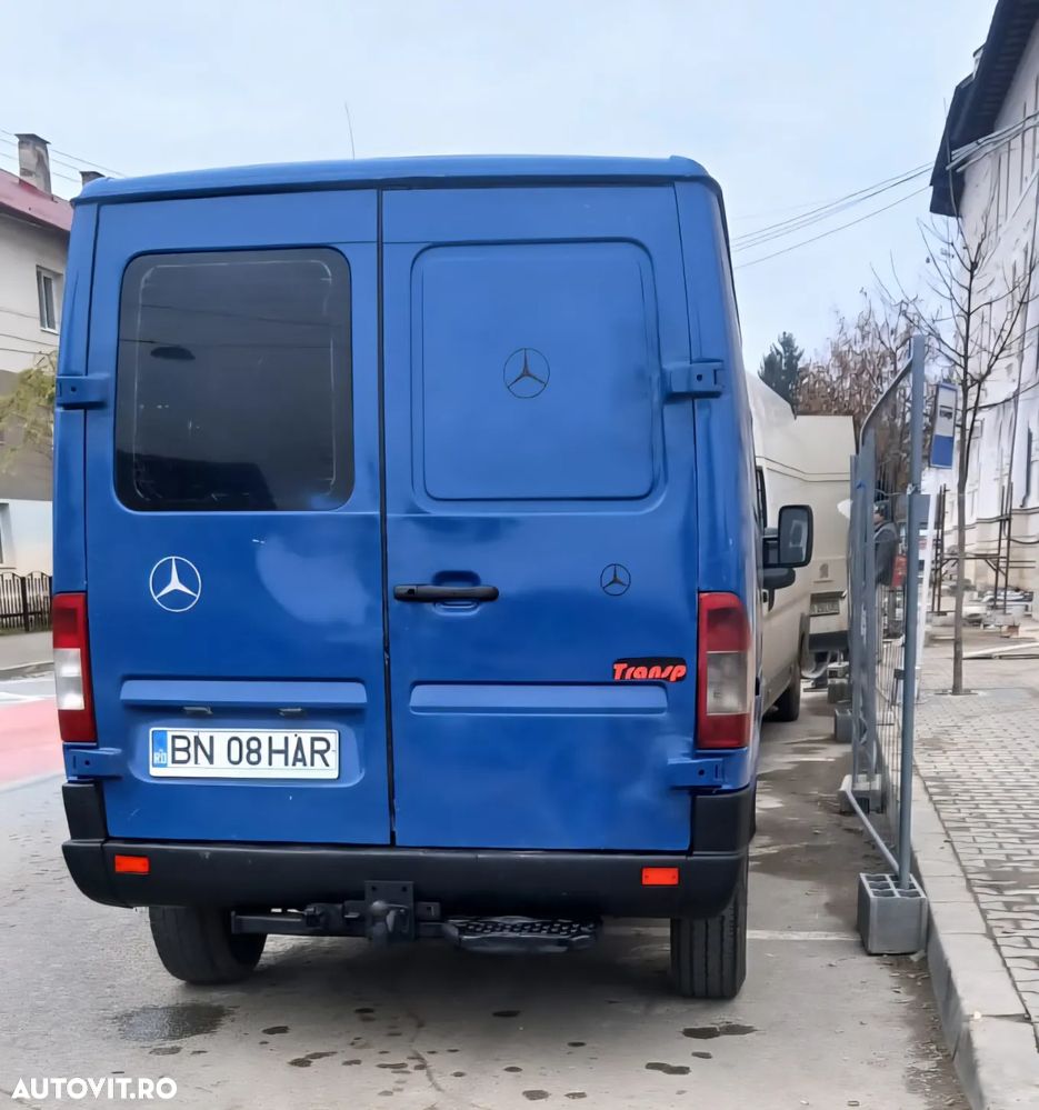Mercedes-Benz Sprinter - 4
