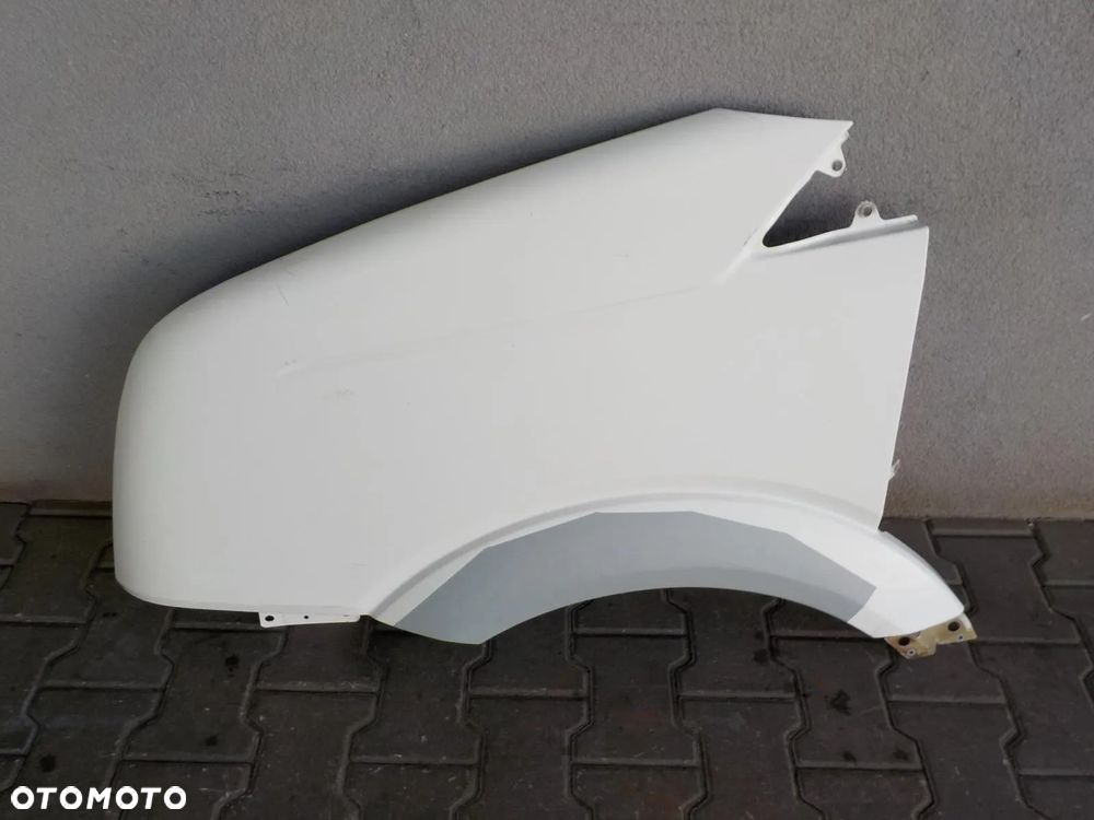VW CRAFTER BŁOTNIK LEWY PRZÓD BEZ RDZY - 1