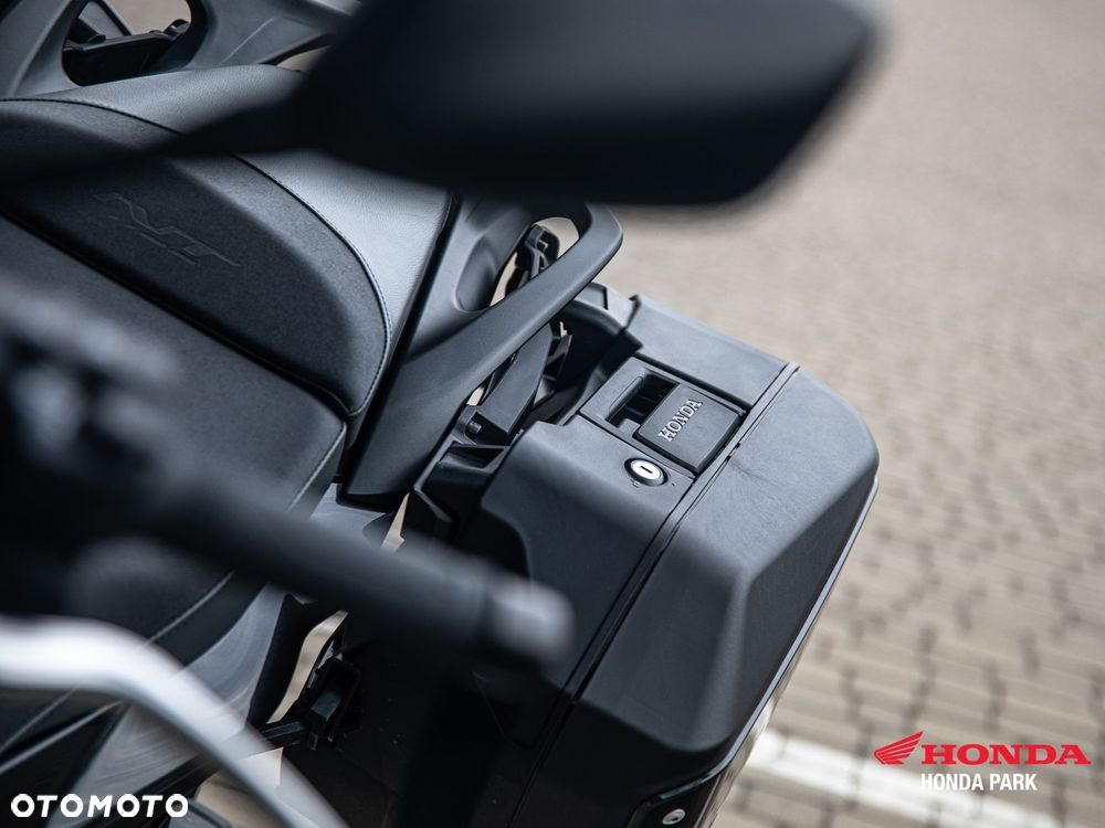 Honda NT - 16