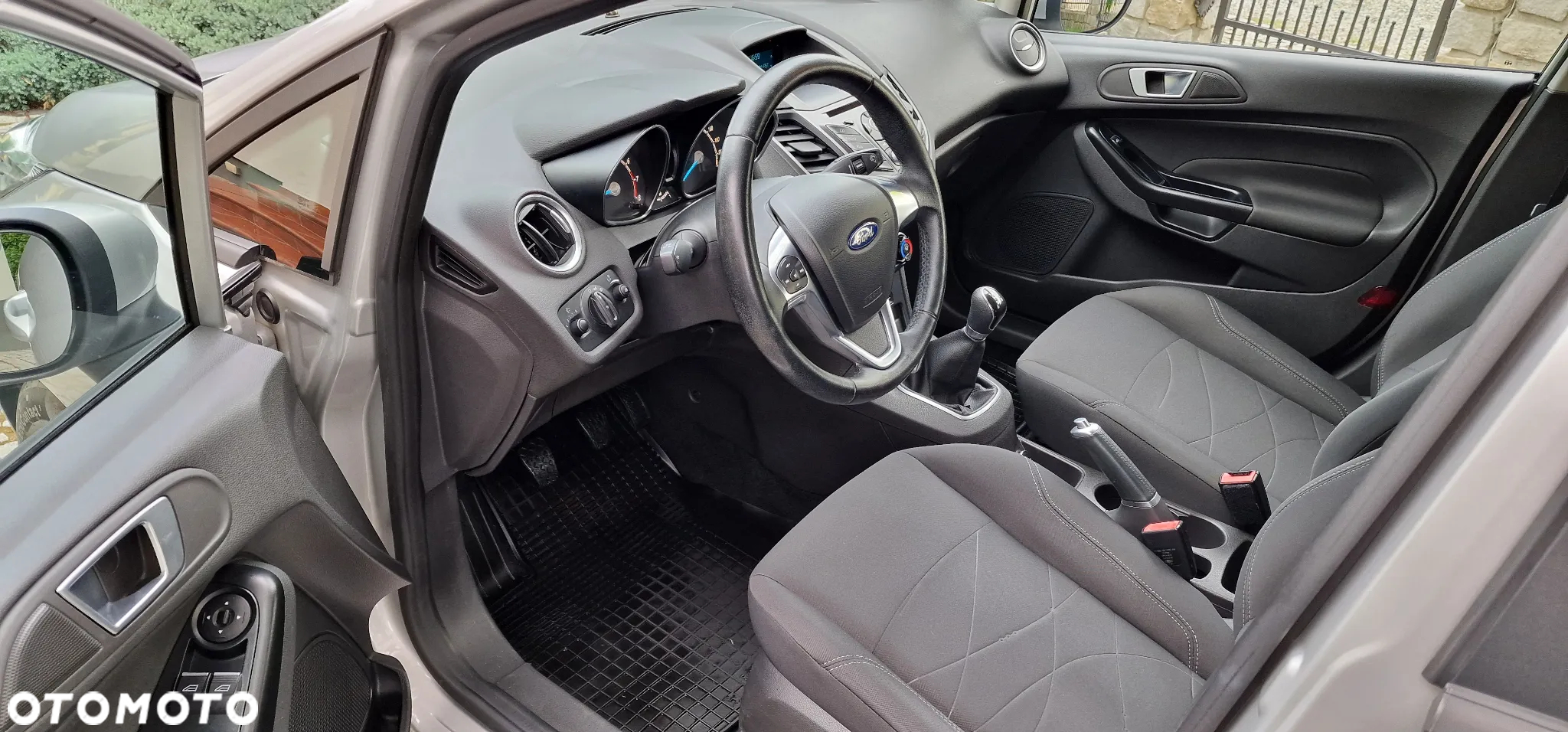 Ford Fiesta 1.25 Ambiente - 9