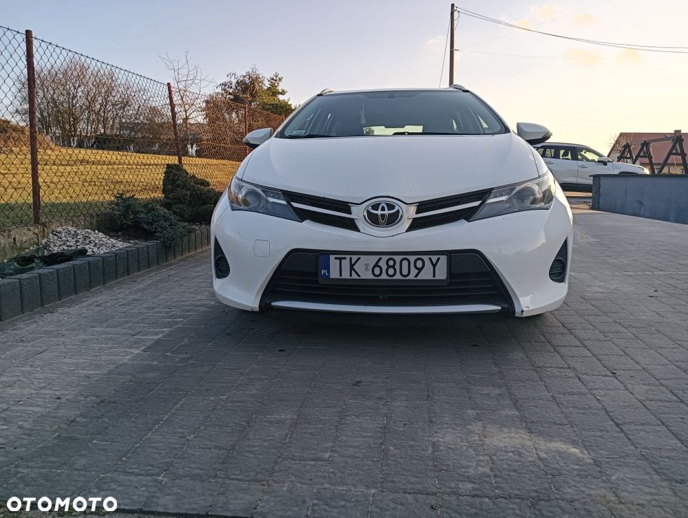 Toyota Auris - 6