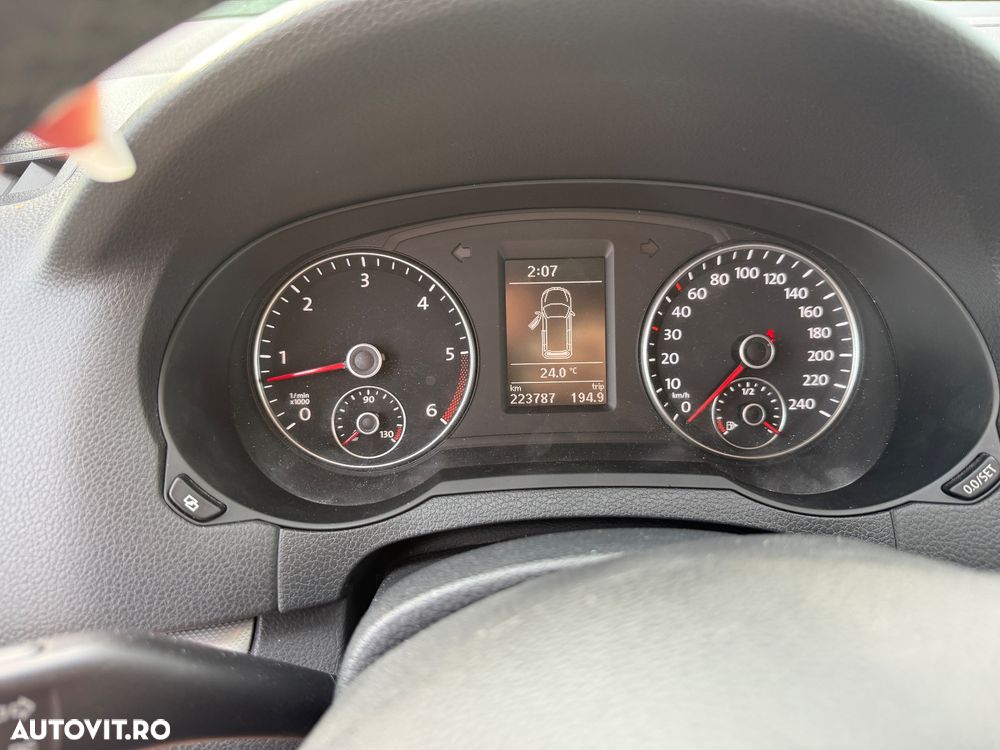 Volkswagen Sharan - 3