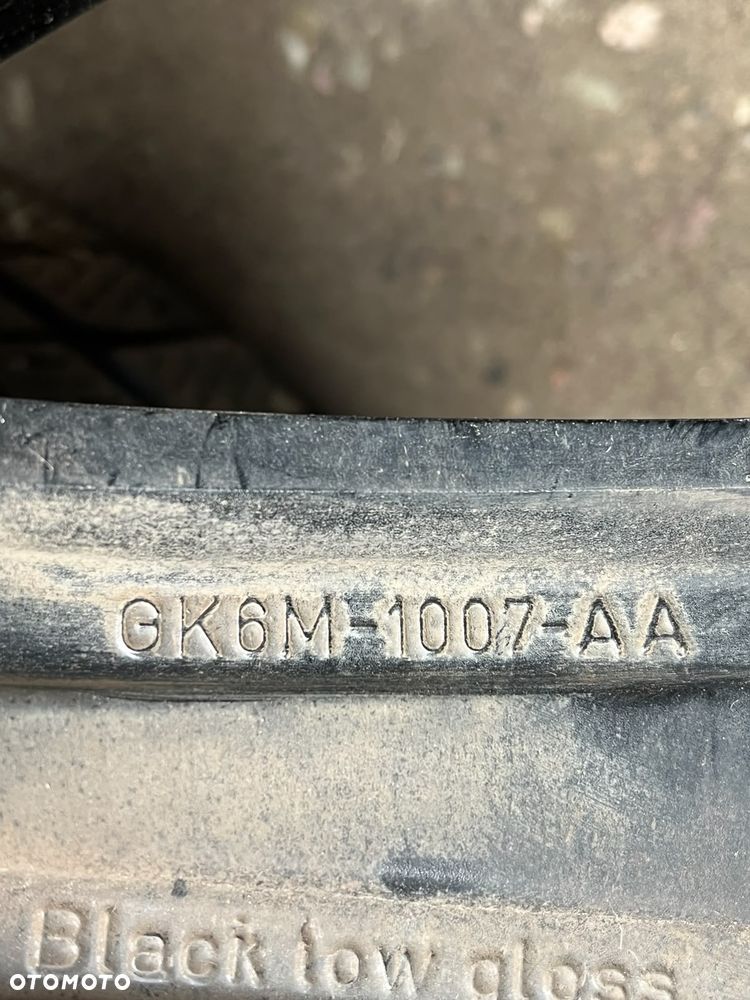 Alufelgi 21 cali GK6M-1007 z oponami Pirelli 275/45 R21 Range Rover Sport L494 - 9