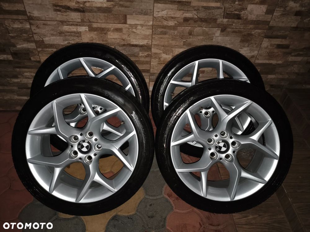 BMW X1 sDrive18d xLine - 29