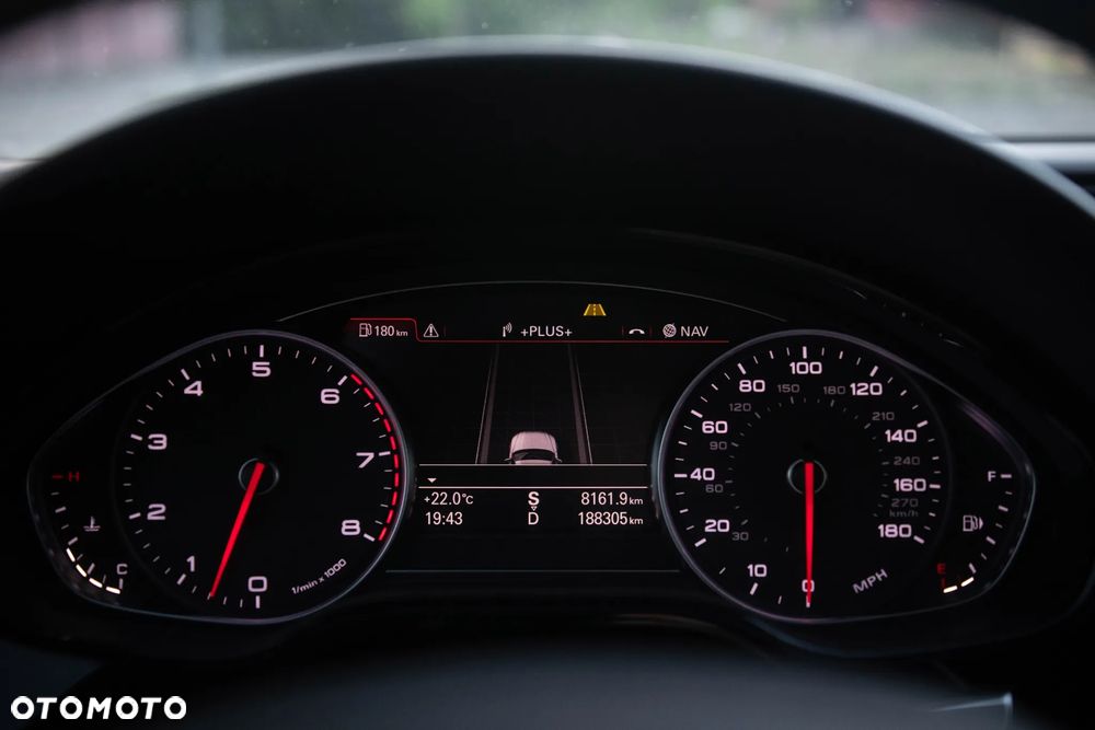 Audi A8 4.0 TFSI cylinder on demand quattro tiptronic Lang - 16