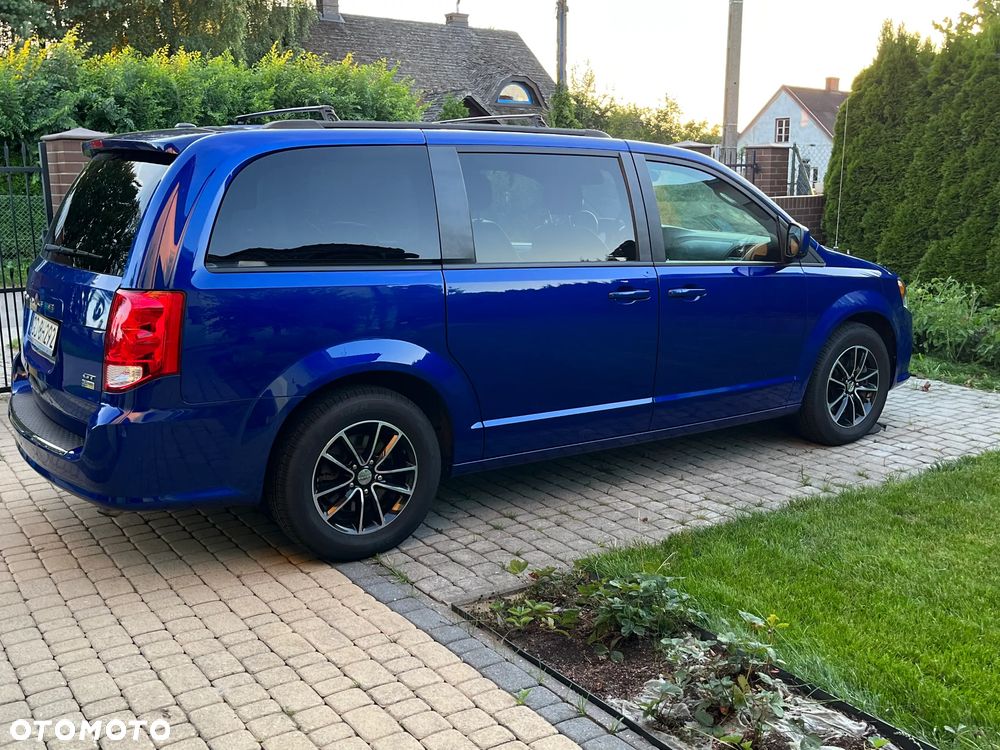 Dodge Grand Caravan 3.6 R/T - 15