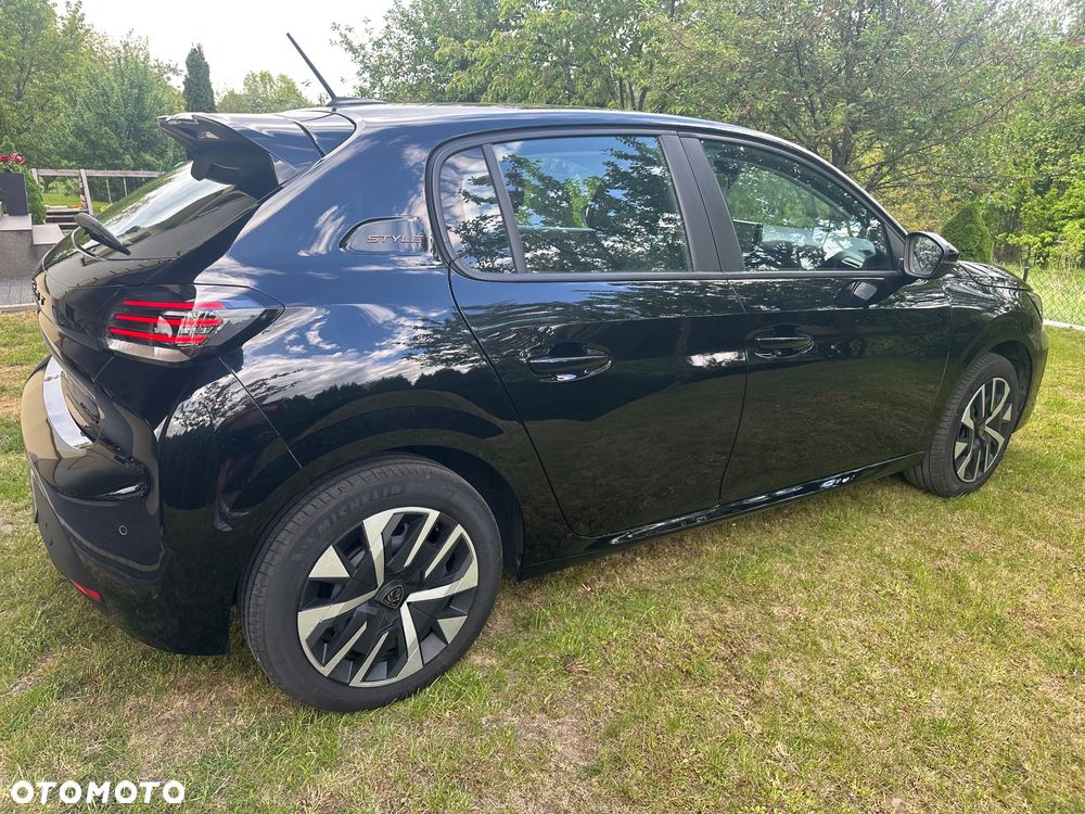 Peugeot 208 1.2 PureTech Allure S&S - 9