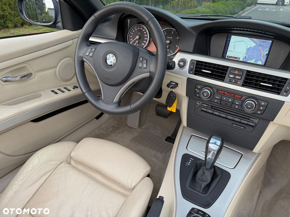 BMW Seria 3 320d DPF Edition Exclusive - 16