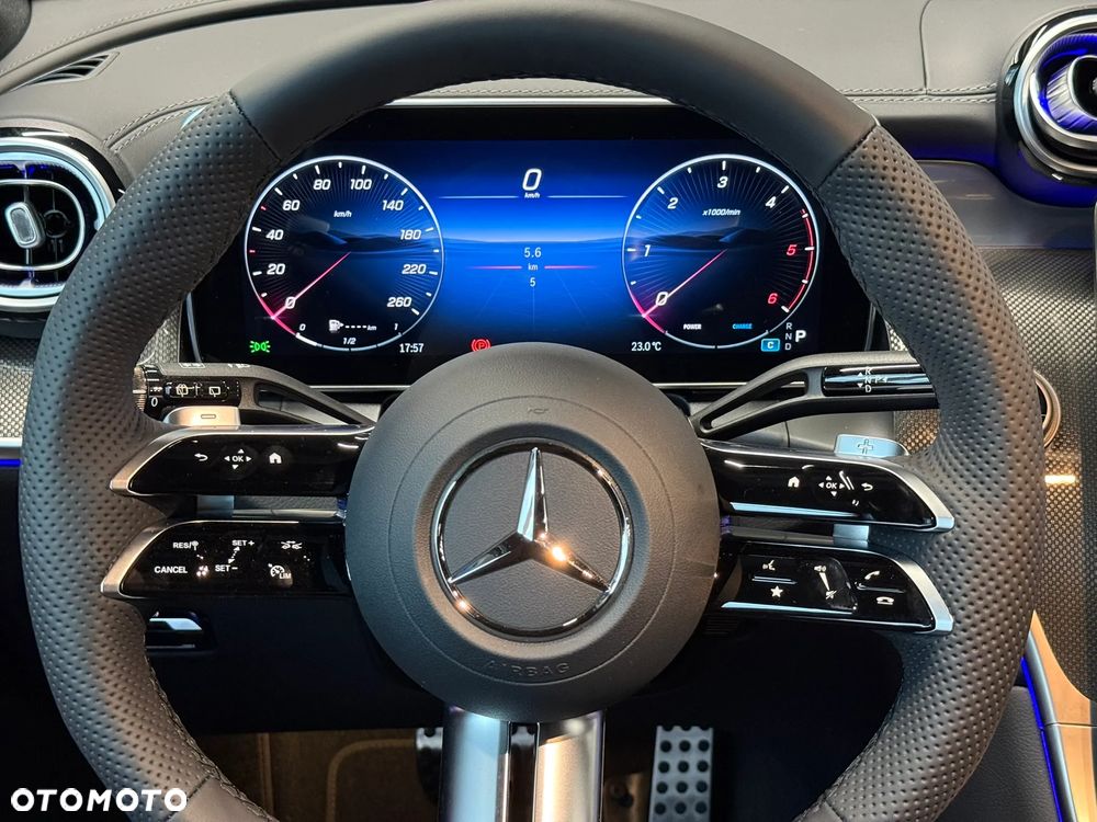 Mercedes-Benz GLC - 14