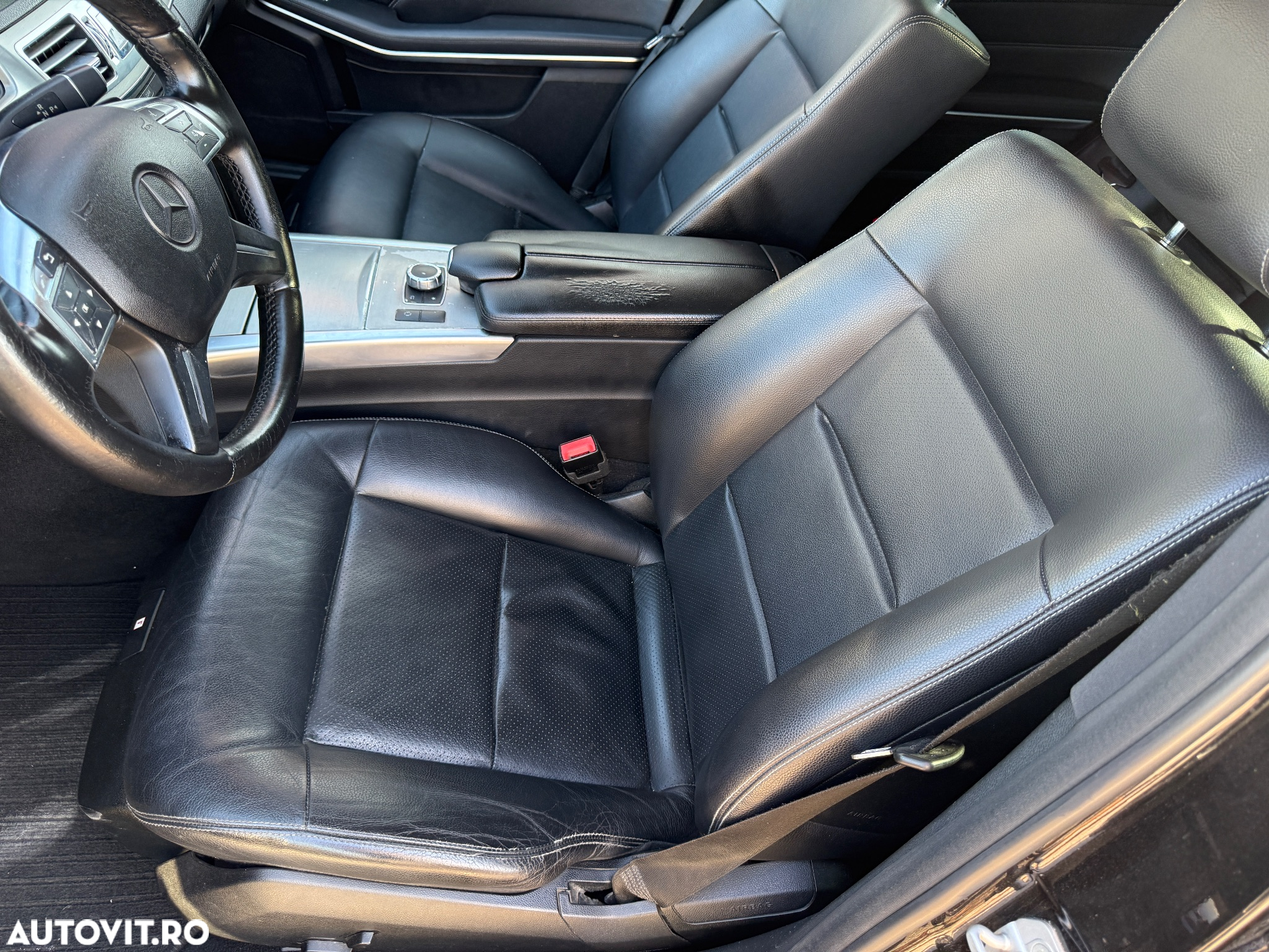 Mercedes-Benz E 200 CDI DPF BlueEFFICIENCY 7G-TRONIC - 15