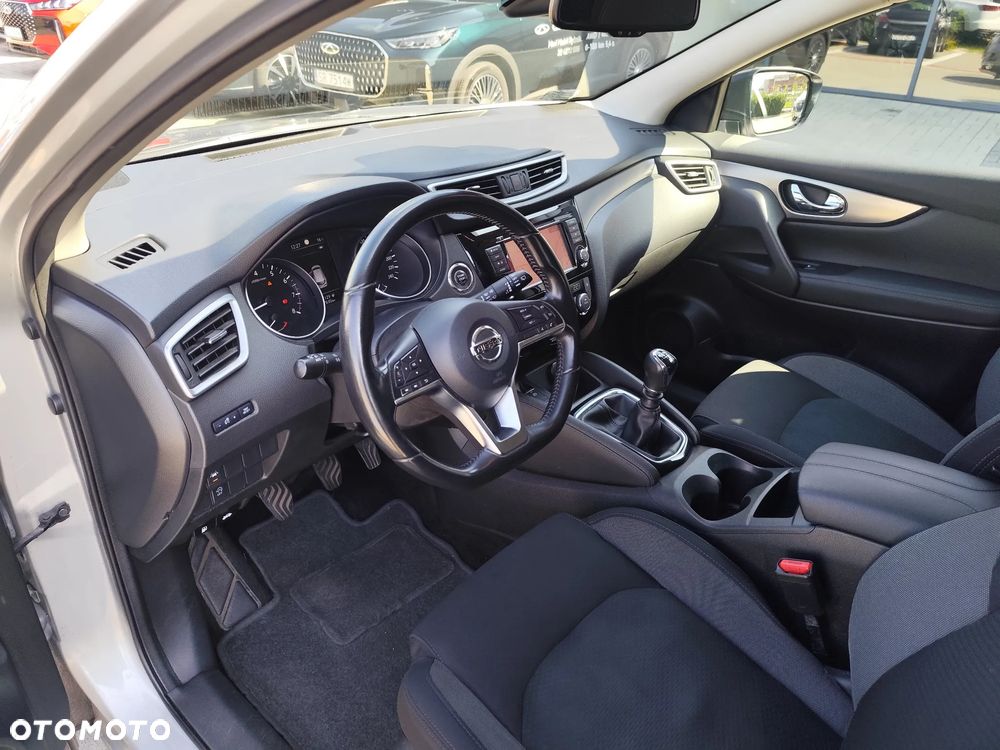 Nissan Qashqai 1.3 DIG-T N-Connecta - 13