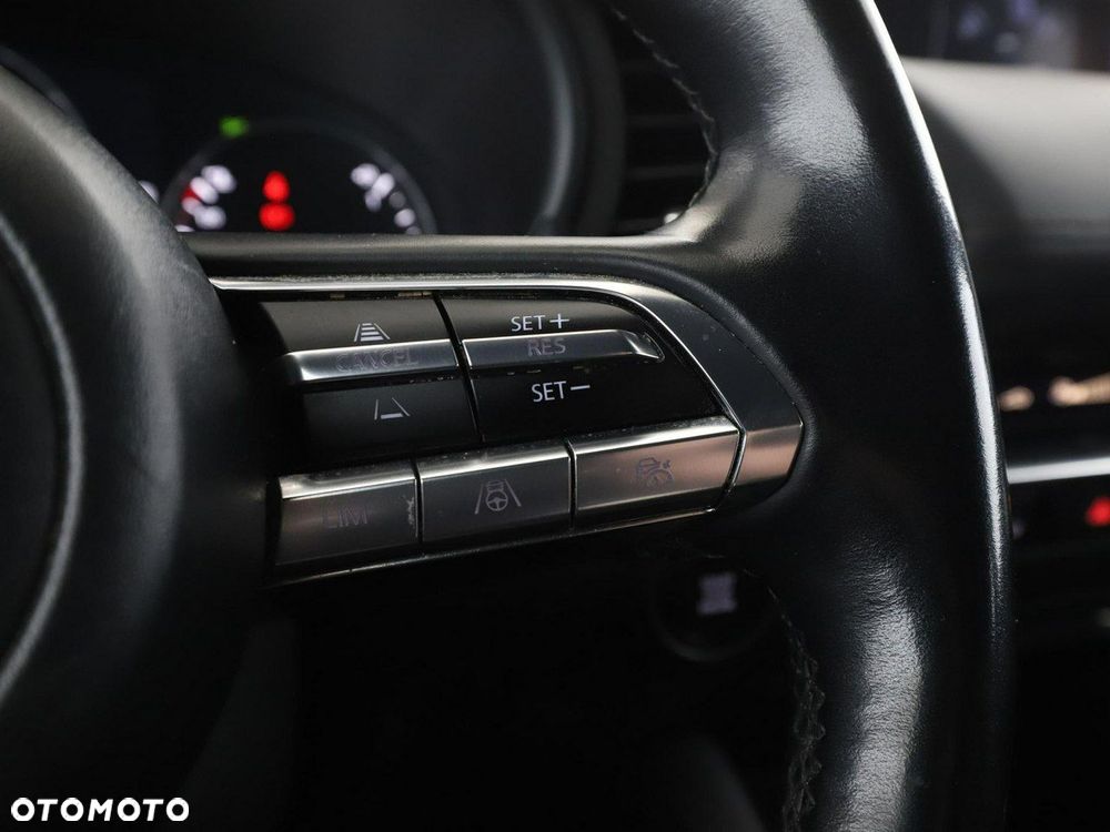 Mazda 3 e-SKYACTIV-G 2.0 M HYBRID 150 DRIVE SELECTION - 30