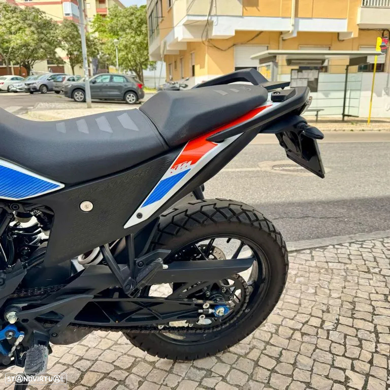 KTM Adventure 390 - 5